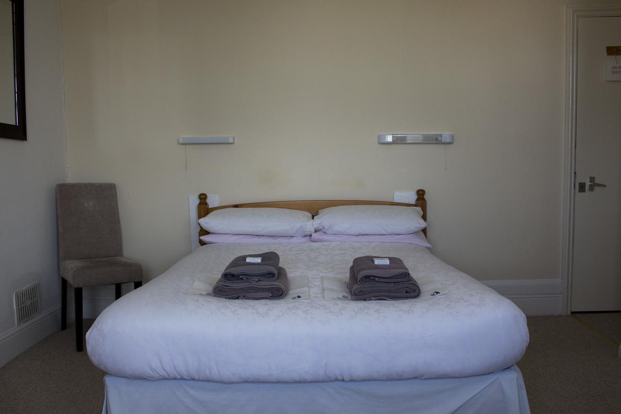Park Inn Hotel Folkestone Esterno foto