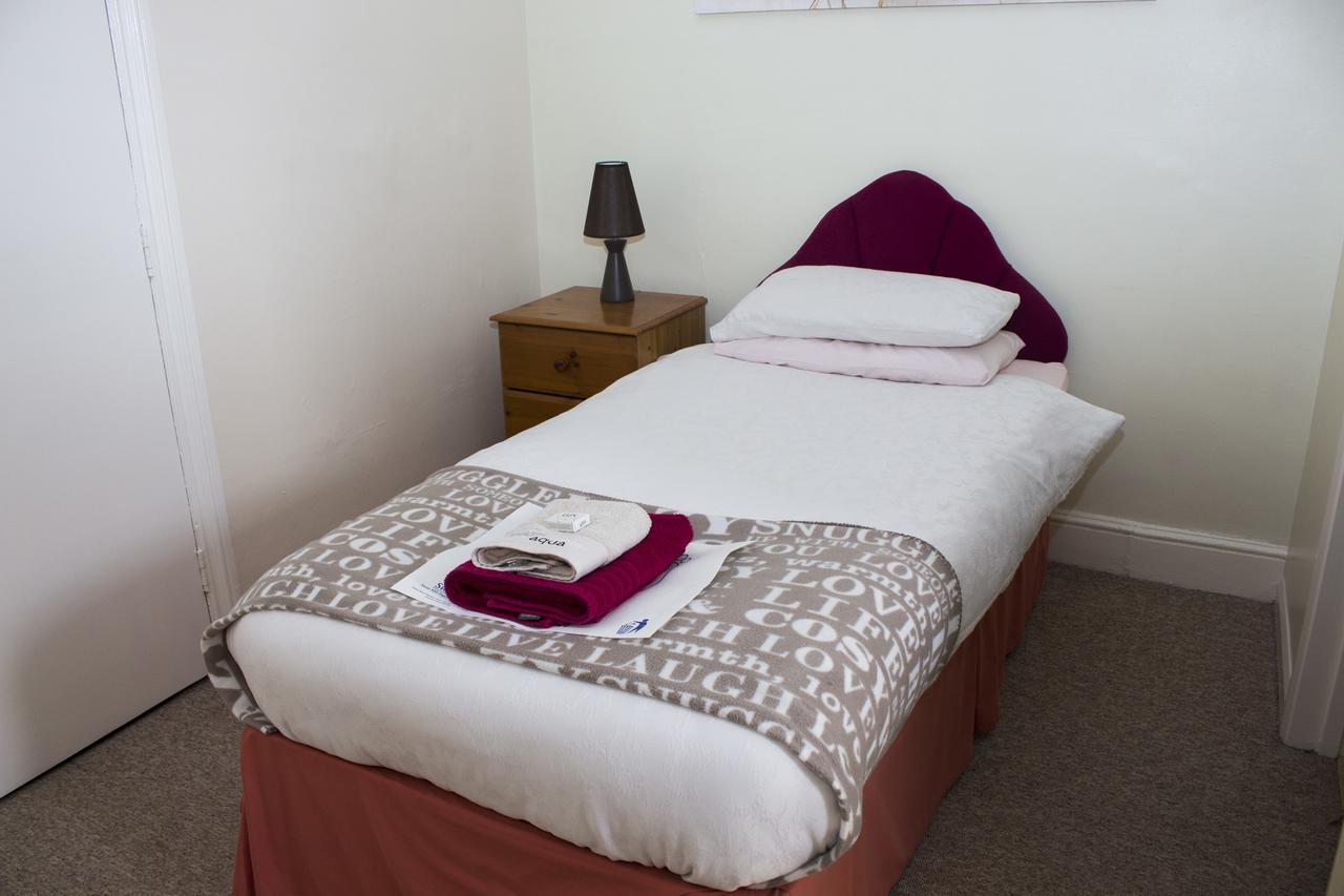 Park Inn Hotel Folkestone Esterno foto